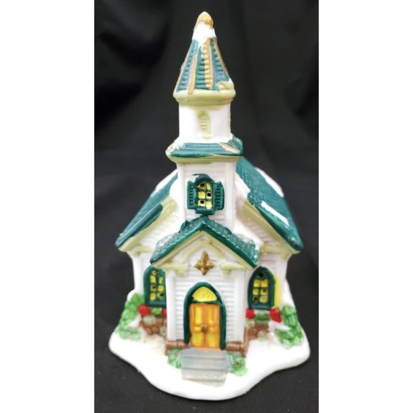 Cobblestone Corners CHURCH Small Christmas Village chapel building 5-3/8"hi - Picture 1 of 5